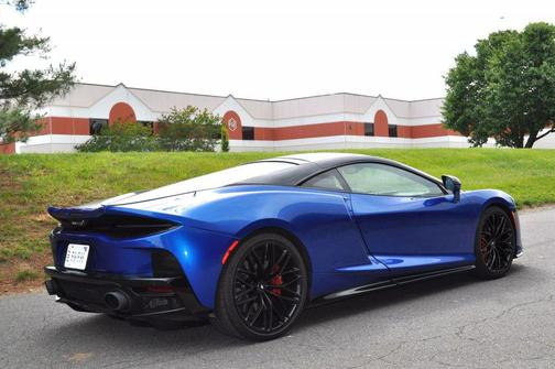 2022 McLaren GT Coupe