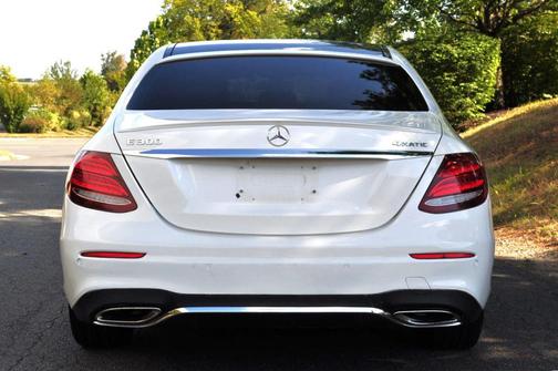 2018 Mercedes-Benz E-Class 4MATIC