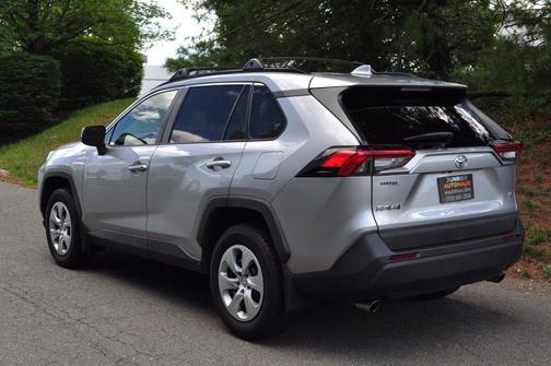 Silver Sky Metallic 2020 Toyota RAV4 LE