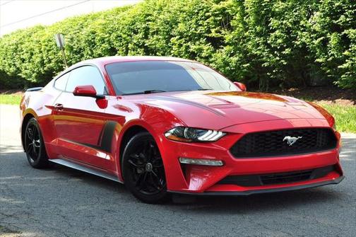 2019 Ford Mustang EcoBoost