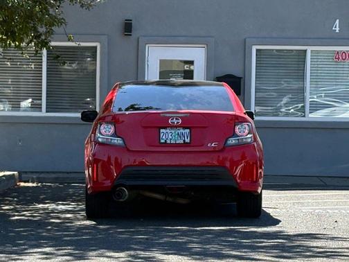 Absolutely Red 2014 Scion tC Base