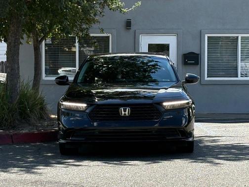 Crystal Black Pearl 2024 Honda Accord Hybrid EX-L