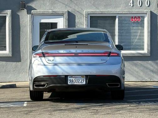 2014 Lincoln MKZ Hybrid Base