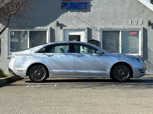 2014 Lincoln MKZ Hybrid Base