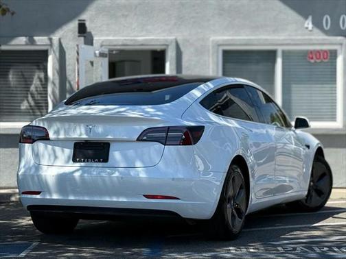 2019 Tesla Model 3 Mid Range