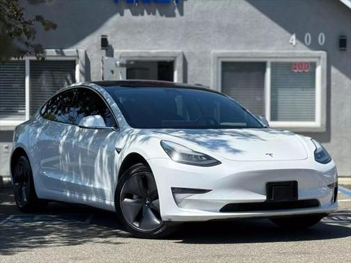 2019 Tesla Model 3 Mid Range
