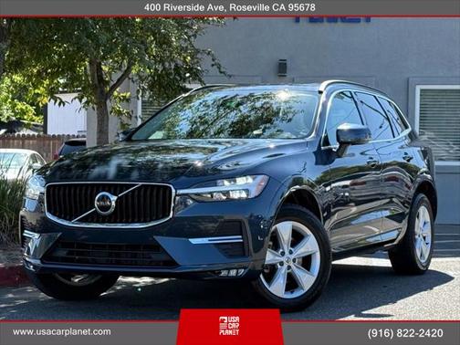2022 Volvo XC60 B5 Momentum