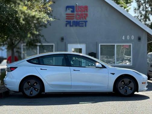 2023 Tesla Model 3 Standard Range