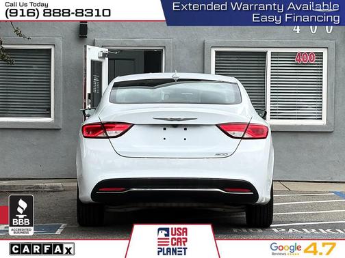 Bright White Clearcoat 2016 Chrysler 200 Limited