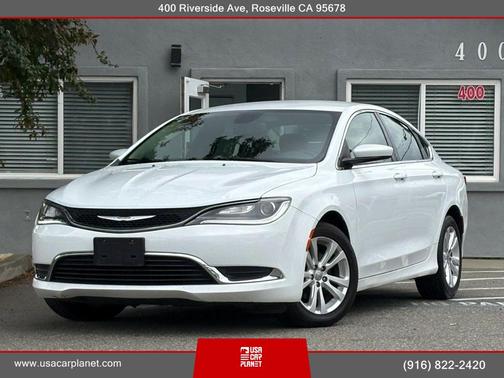 Bright White Clearcoat 2016 Chrysler 200 Limited
