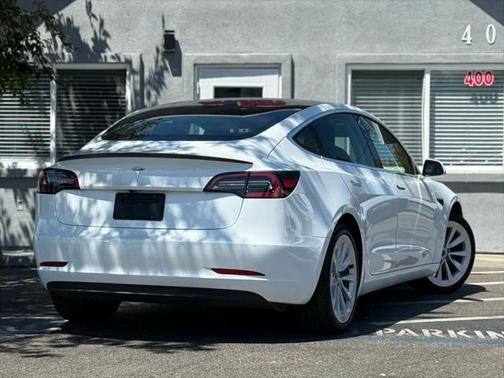 2019 Tesla Model 3 Mid Range