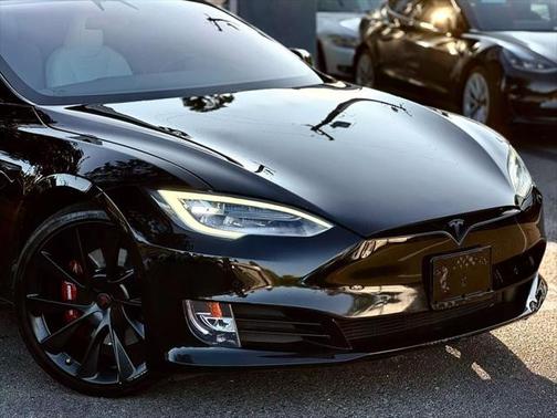 2021 Tesla Model S Long Range Plus