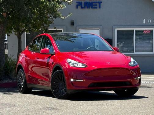 Red Multi-Coat 2023 Tesla Model Y Standard Sport Utility 4D