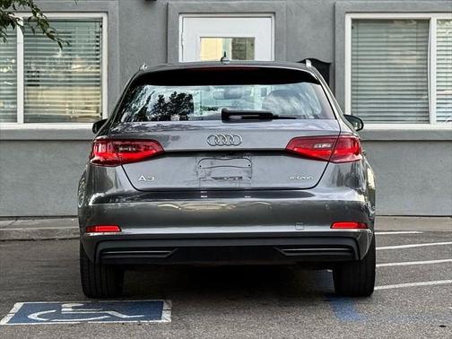 2016 Audi A3 e-tron 1.4T Tech Premium Plus