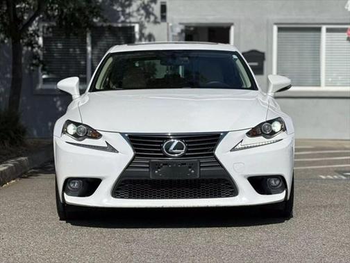 2016 Lexus IS 200t Base