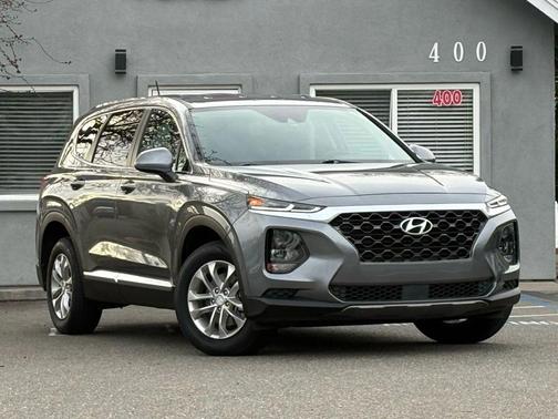 2019 Hyundai SANTA FE SE 2.4