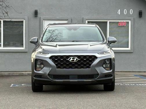 2019 Hyundai SANTA FE SE 2.4