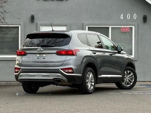 2019 Hyundai SANTA FE SE 2.4