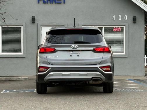 2019 Hyundai SANTA FE SE 2.4