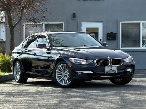 2012 BMW 328 328i Sedan 4D