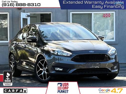 Pewter 2017 Ford Focus SE