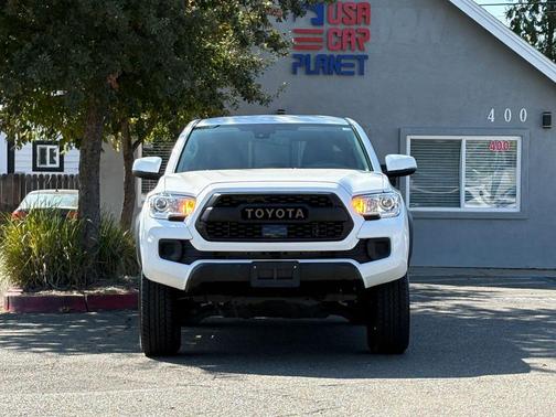 Ice Cap 2023 Toyota Tacoma Trail Edition