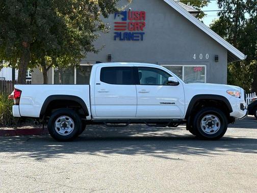 Ice Cap 2023 Toyota Tacoma Trail Edition