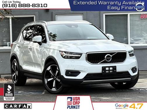 Ice White 2020 Volvo XC40 T5 Momentum