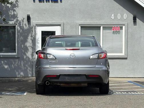 Liquid Silver Metallic 2010 Mazda Mazda3 i Touring