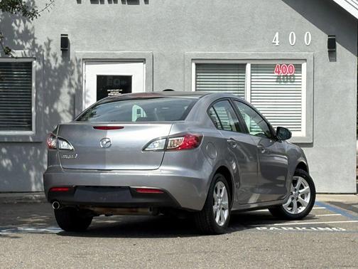 Liquid Silver Metallic 2010 Mazda Mazda3 i Touring
