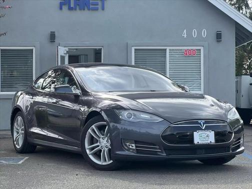 2015 Tesla Model S 85D
