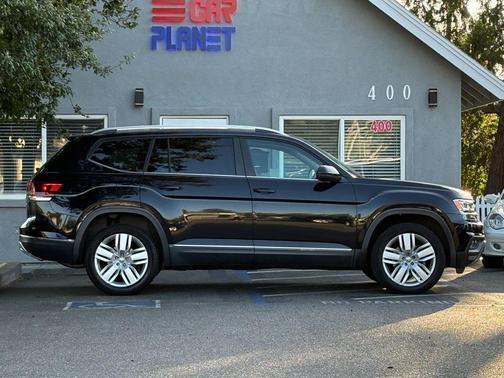 Deep Black Pearl 2019 Volkswagen Atlas 3.6L SEL