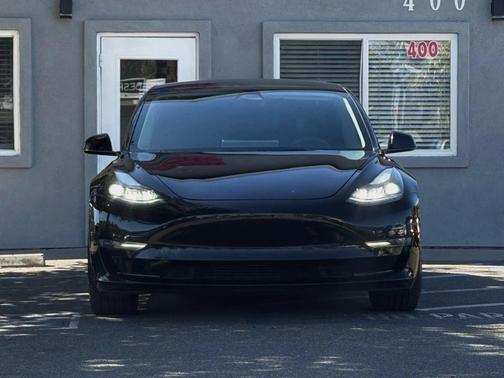 2022 Tesla Model 3 Performance
