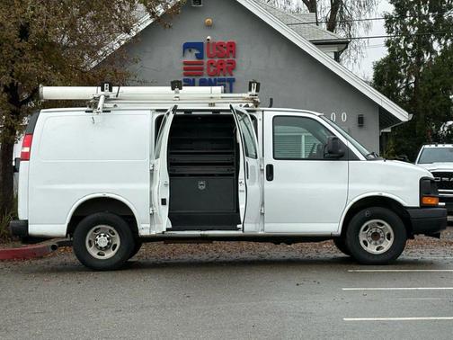 2013 Chevrolet Express 2500 Work Van