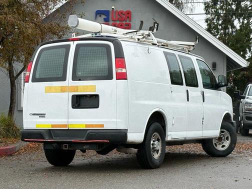 2013 Chevrolet Express 2500 Work Van