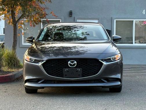 2019 Mazda Mazda3 FWD w/Preferred Package
