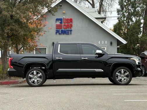 2024 Toyota Tundra Hybrid Capstone