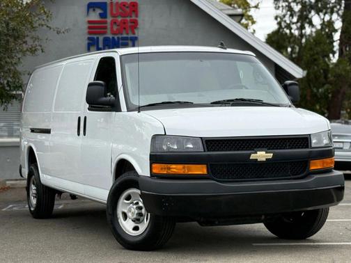 2020 Chevrolet Express 2500 RWD 2500 Extended Wheelbase WT