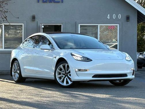 2020 Tesla Model 3 Long Range