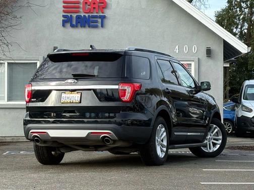 2017 Ford Explorer sport