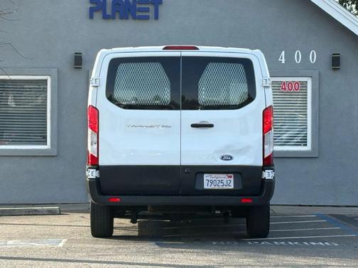 2016 Ford Transit-250 Base