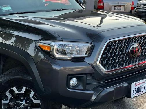 2018 Toyota Tacoma SR