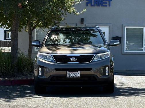 Metal Bronze 2014 Kia Sorento EX