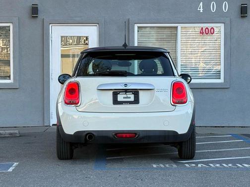 2015 MINI Hardtop Cooper