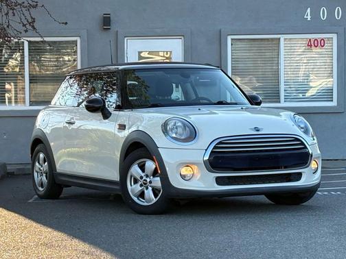 2015 MINI Hardtop Cooper
