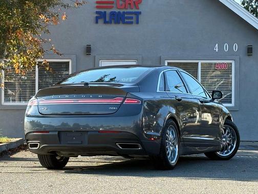 2016 Lincoln MKZ Hybrid Base