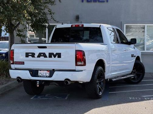 2017 RAM 1500 Night Crew Cab 4x2 5'7' Box
