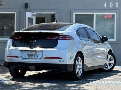 2012 Chevrolet Volt Base