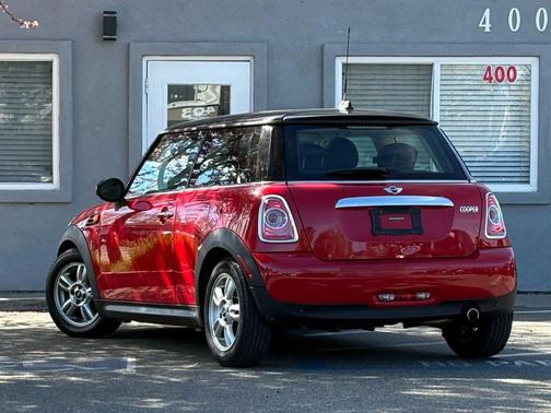 Chili Red 2012 MINI Cooper Base