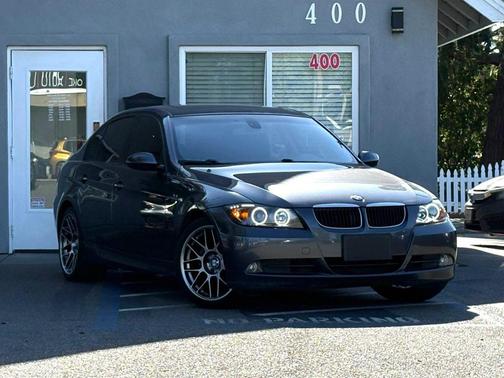Gray 2006 BMW 325 325i Sedan 4D